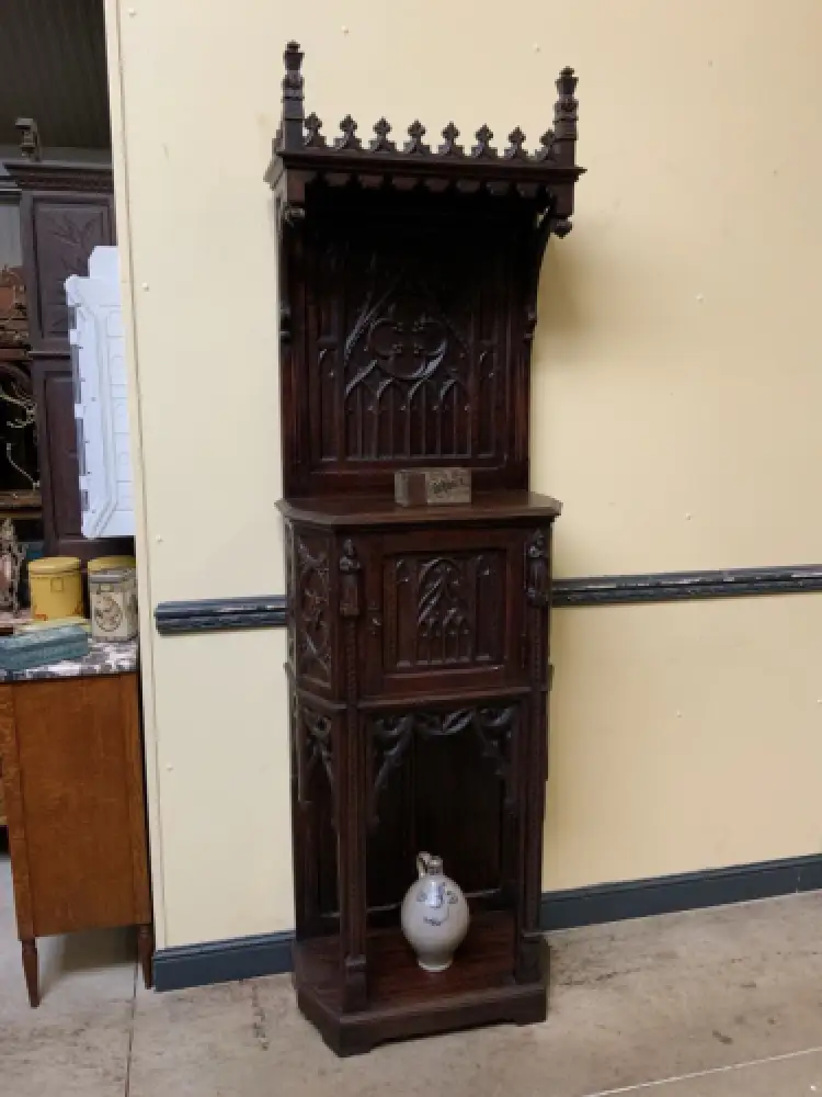 Antik - Vertiko, Anrichte, Pfeilerschrank - Neogotik - Lieferung möglich! 1