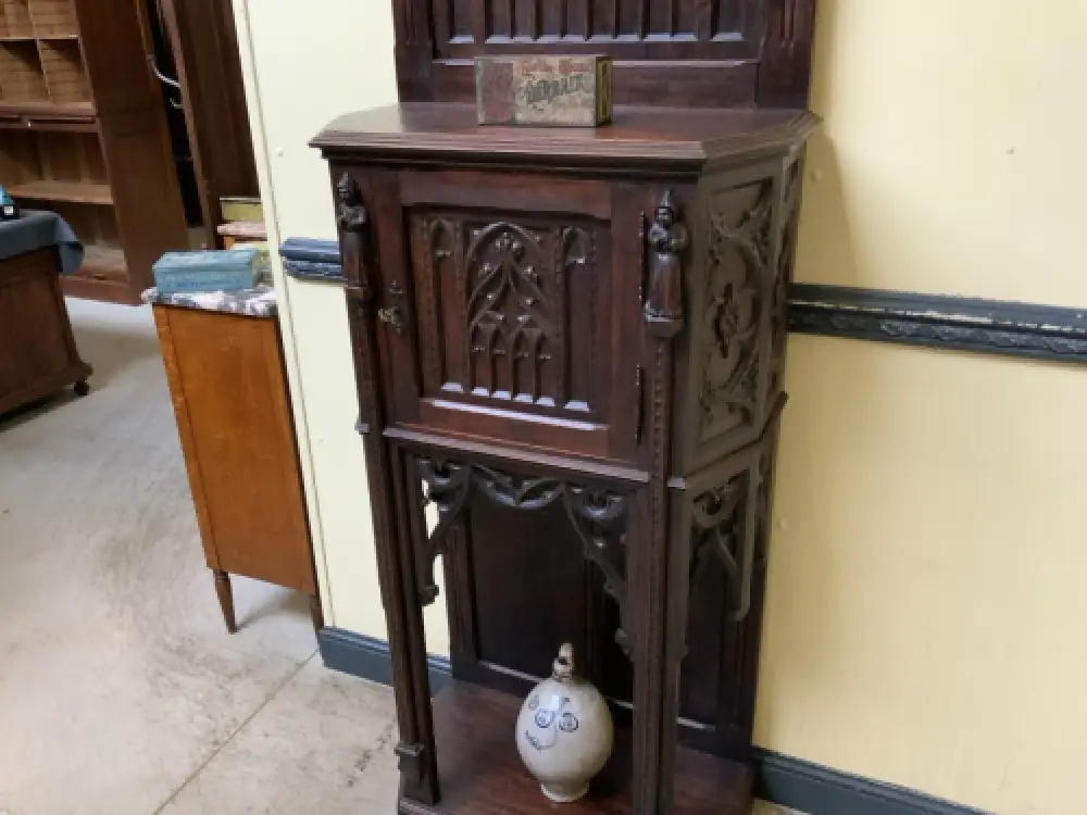 Antik - Vertiko, Anrichte, Pfeilerschrank - Neogotik - Lieferung möglich! 19