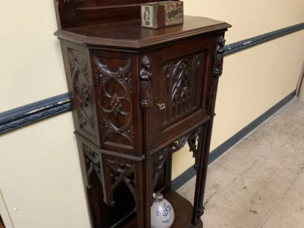 Antik - Vertiko, Anrichte, Pfeilerschrank - Neogotik - Lieferung möglich! 21