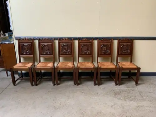 6 antike traumhaft schöne Bretonische Stühle - Lieferung möglich!