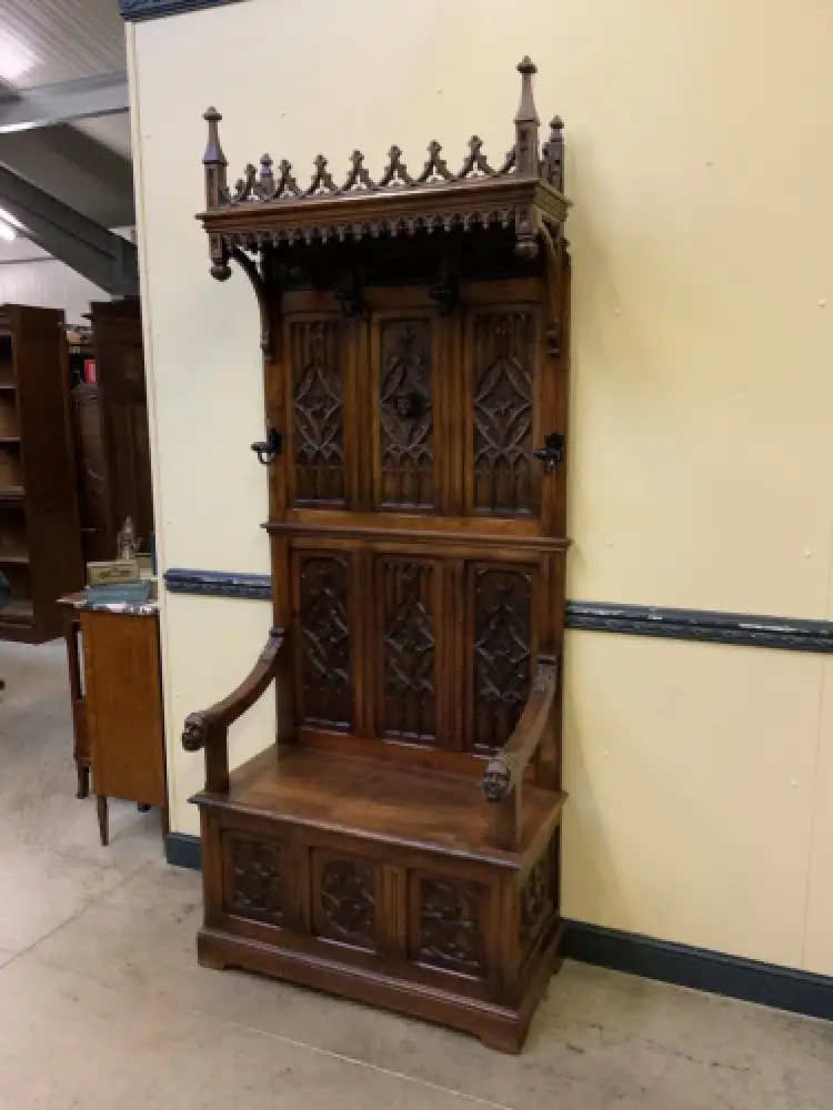 Antike Neogotische  Garderobe mit Truhenbank - Sensationell - Lieferung möglich! 1