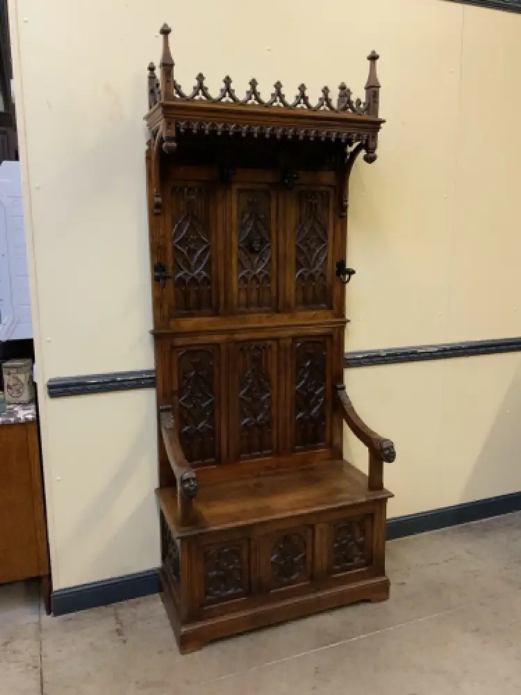 Antike Neogotische  Garderobe mit Truhenbank - Sensationell - Lieferung möglich! 2