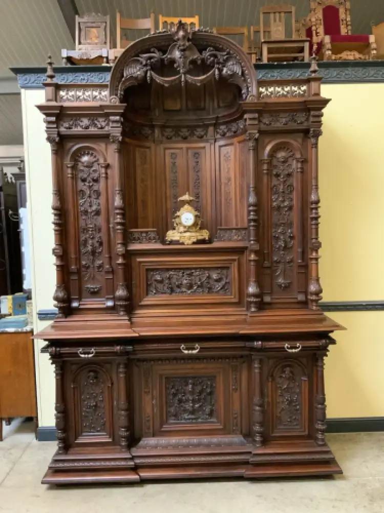 Sensationelles imposantes Neorenaissance Säulen Buffet,  Lieferung möglich! 0