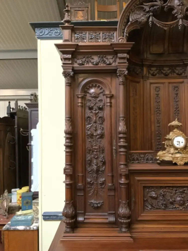 Sensationelles imposantes Neorenaissance Säulen Buffet,  Lieferung möglich! 12
