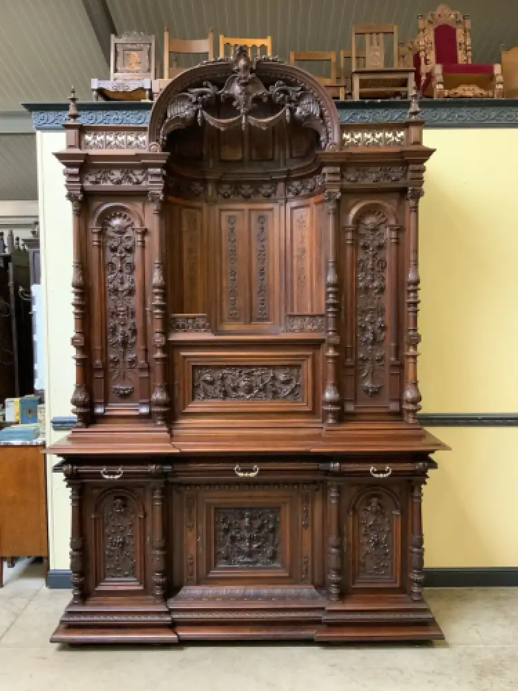 Sensationelles imposantes Neorenaissance Säulen Buffet,  Lieferung möglich! 20