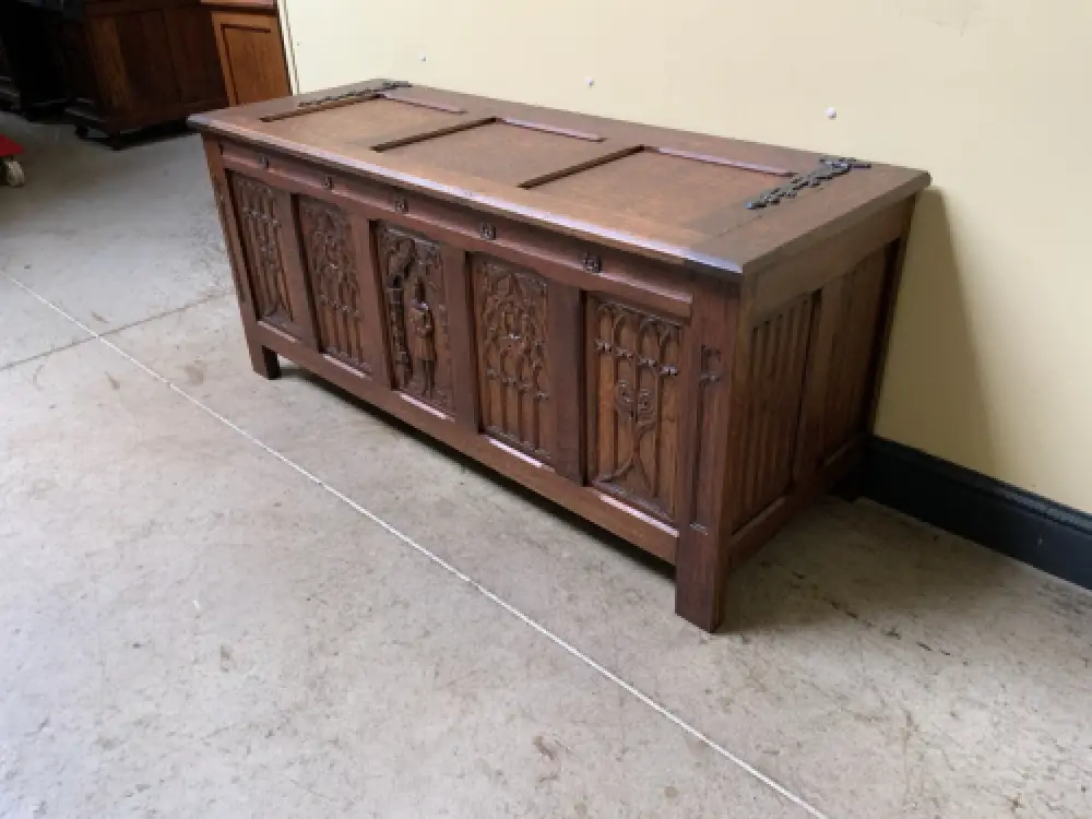 Antik - Truhe,  Bank, Schuhschrank, Neogotik - Traumhaft- Lieferung möglich! 3