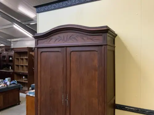 Antiker Jugendstil Kleiderschrank m. Wäschefach- Traumhaft -  Lieferung möglich!