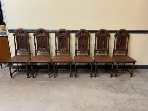 6 antike traumhaft schöne Bretonische Stühle - Lieferung möglich!