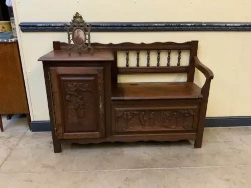 Antike  Bretonische Bank, Schuhschrank - Bretagne  - Lieferung möglich!