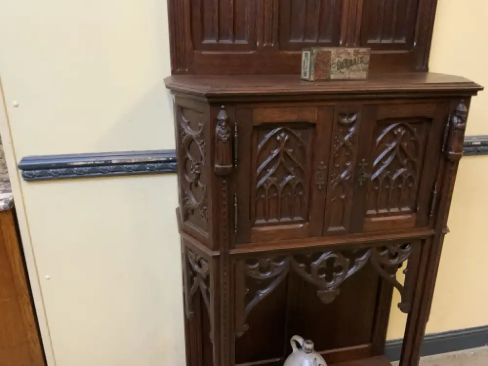 Antik - Vertiko, Anrichte, Pfeilerschrank - Neogotik - Lieferung möglich! 18