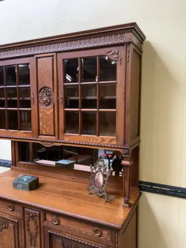 Antik - Buffet, Kredenz, Anrichte, Jugendstil,  Traumhaft - Lieferung möglich!