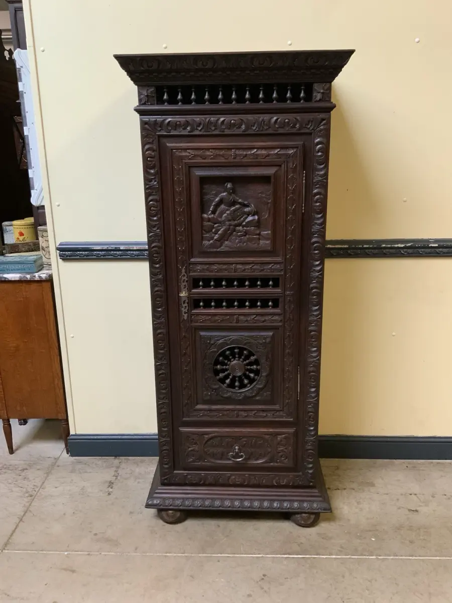 Antiker traumhafter bretonischer Geschirrschrank, Vertiko - Lieferung möglich!