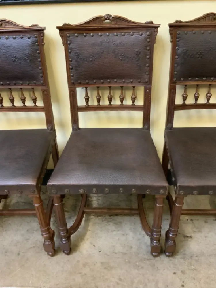 Antik - 4 Stühle mit Prägeleder, Nußbaum -  Jugendstil - Lieferung möglich! 12