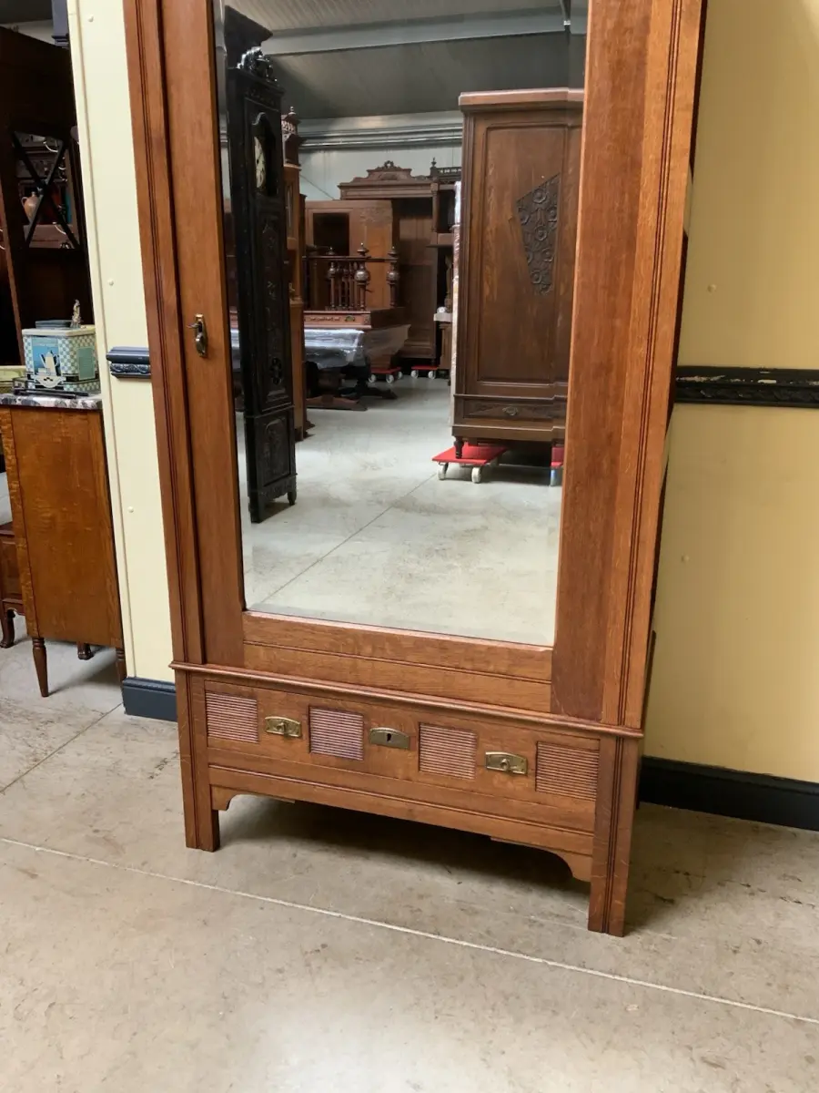 Antiker Jugendstil Wäscheschrank, -   Lieferung möglich! 13