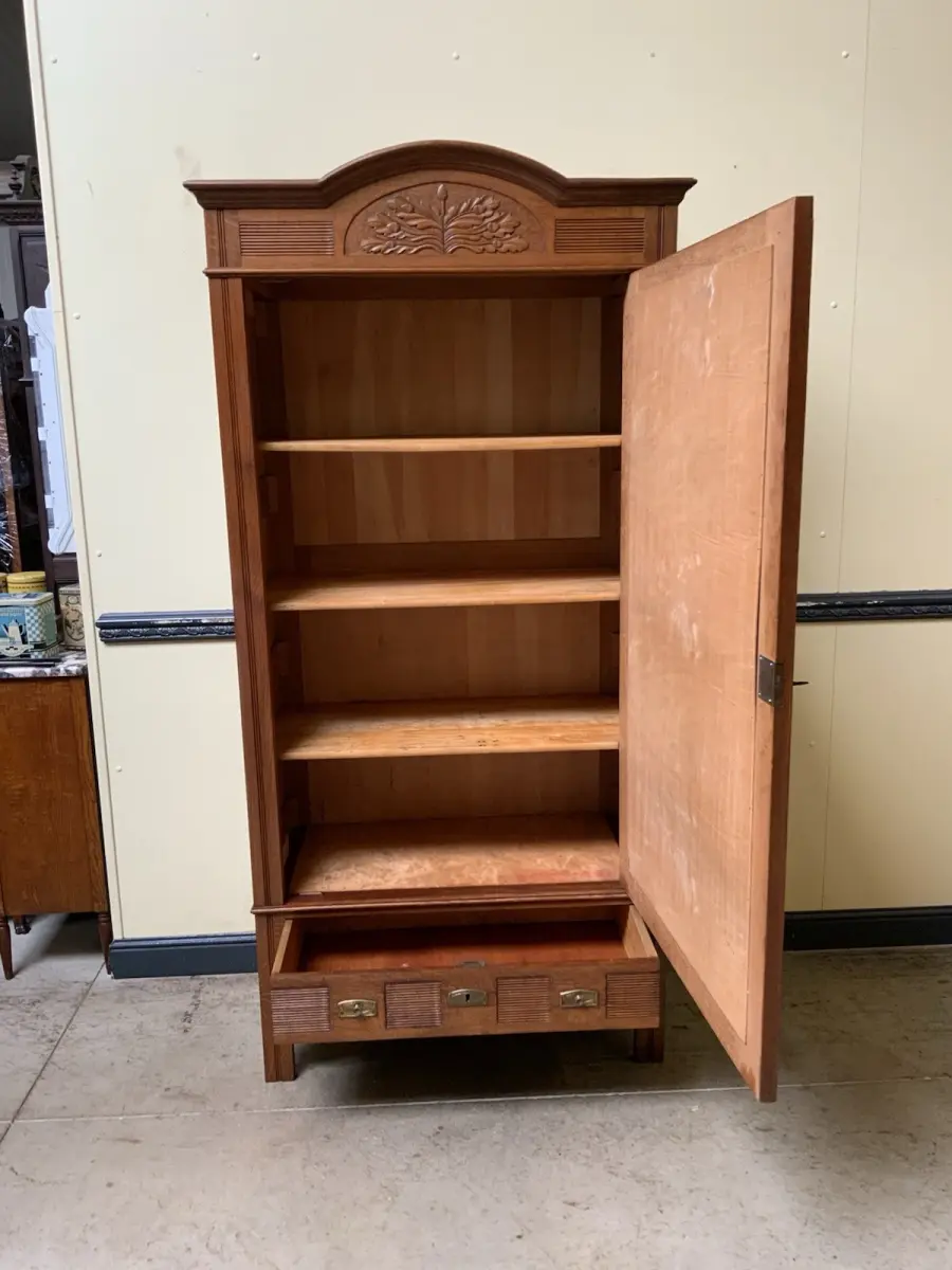 Antiker Jugendstil Wäscheschrank, -   Lieferung möglich! 14