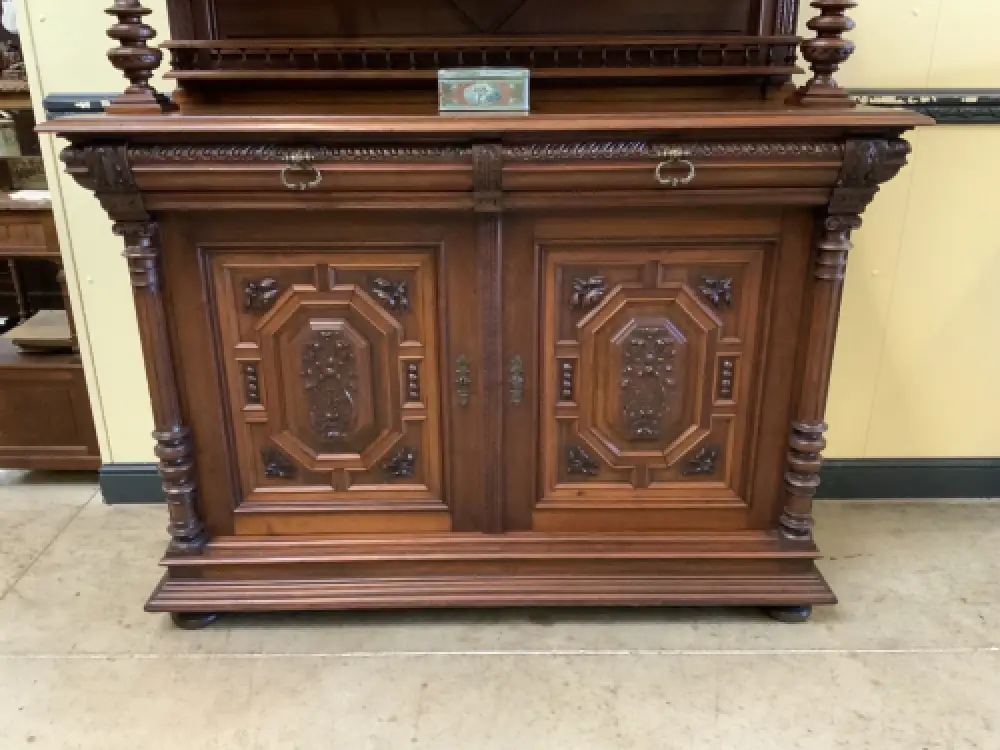 Sensationelles imposantes Neorenaissance Säulen Buffet,  Lieferung möglich! 16