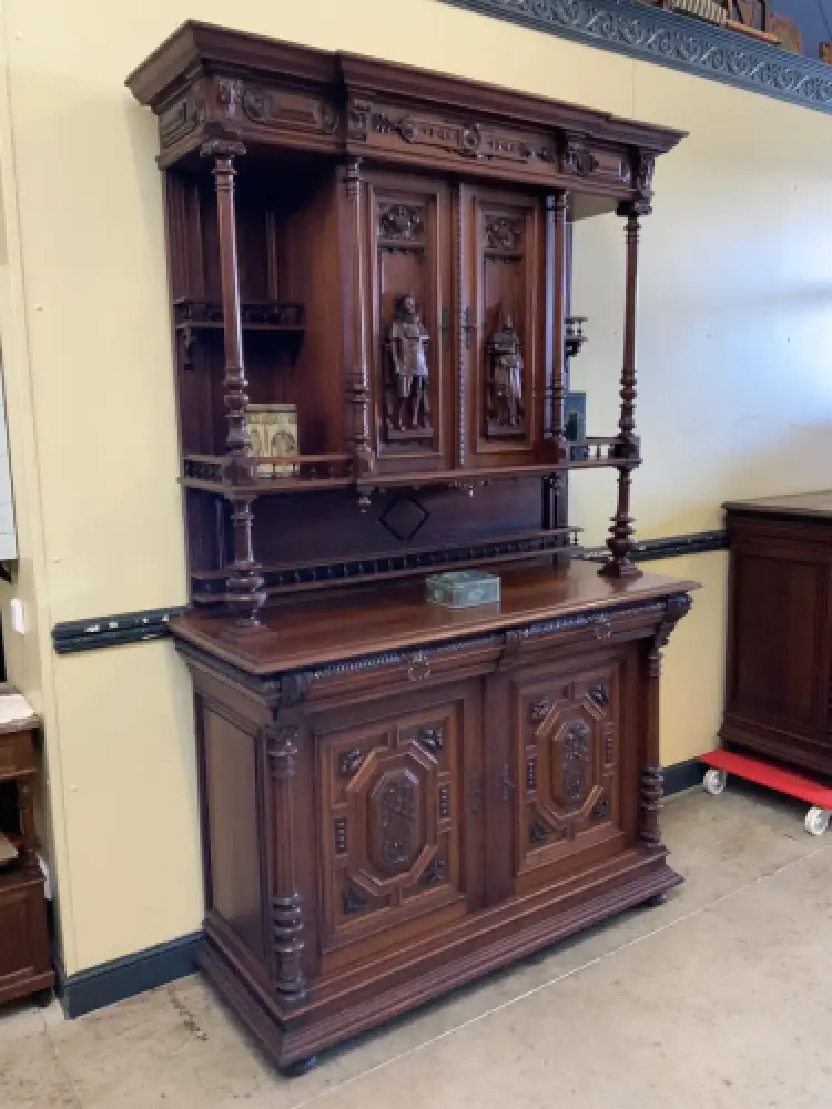 Sensationelles imposantes Neorenaissance Säulen Buffet,  Lieferung möglich! 4
