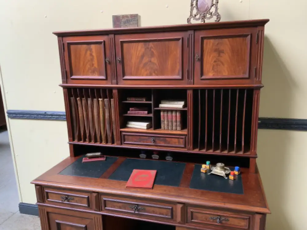 Antiker traumhafter Gründerzeit nußbaum Schreibtisch,- Lieferung möglich! 9