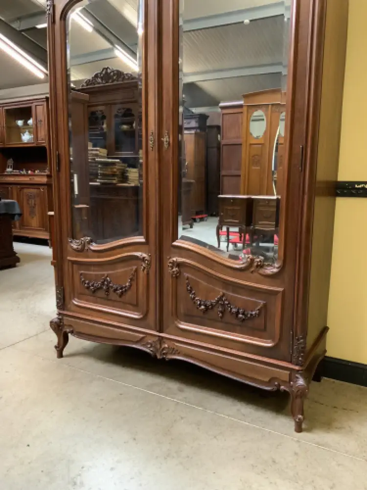 Antiker imposanter Jugendstil Kleiderschrank mit Wäschefach - Lieferung möglich! 11