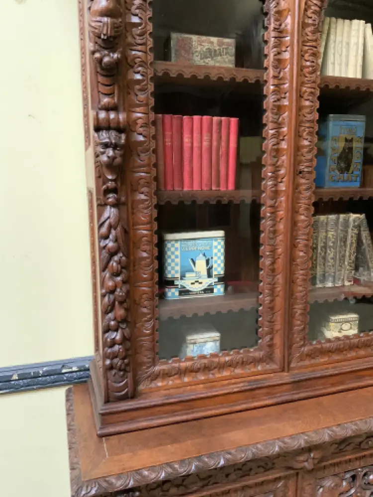 Antike Neorenaissance Vitrine, Bücherschrank  -  Lieferung möglich! 15