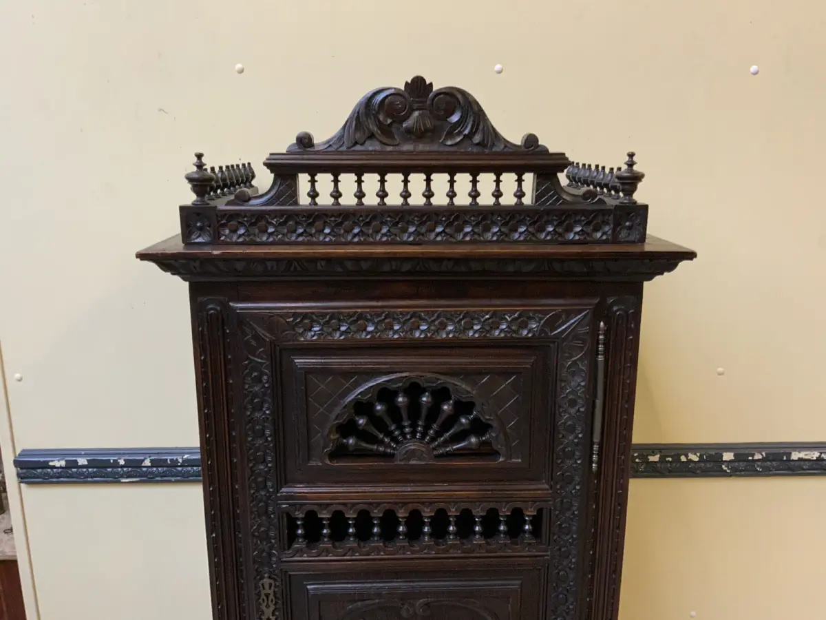 Antiker bretonischer Geschirrschrank, Vertiko, Traumhaft - Lieferung möglich! 11