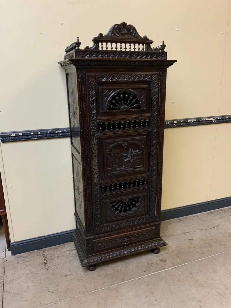 Antiker bretonischer Geschirrschrank, Vertiko, Traumhaft - Lieferung möglich! 2