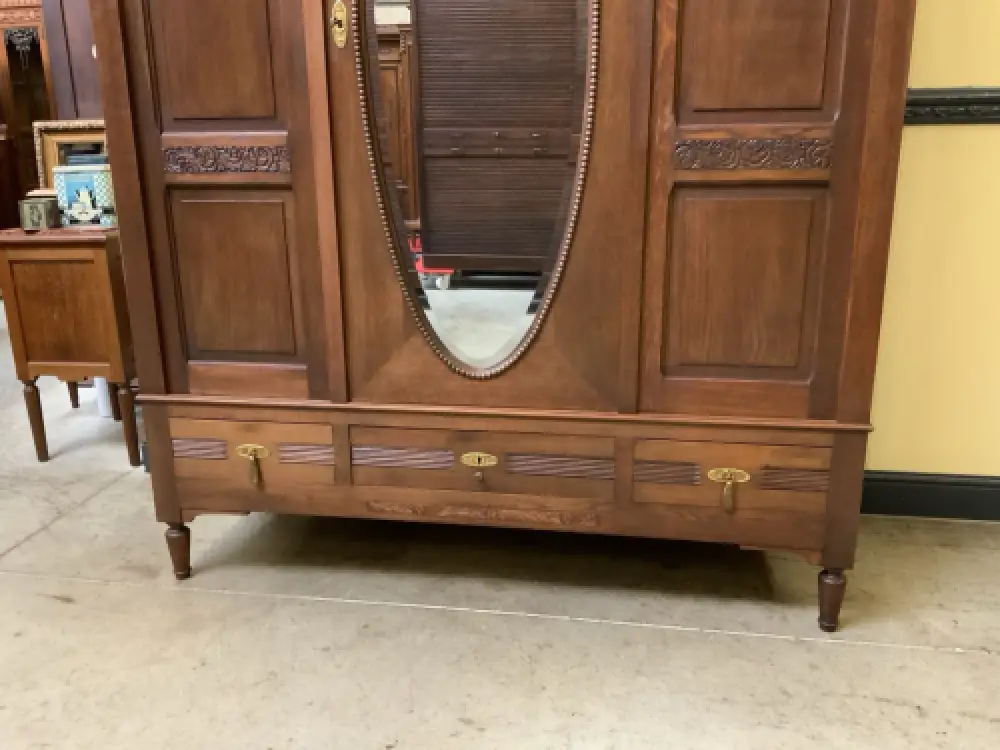 Antiker Jugendstil  Kleiderschrank, Garderobenschrank  - Lieferung möglich! 7