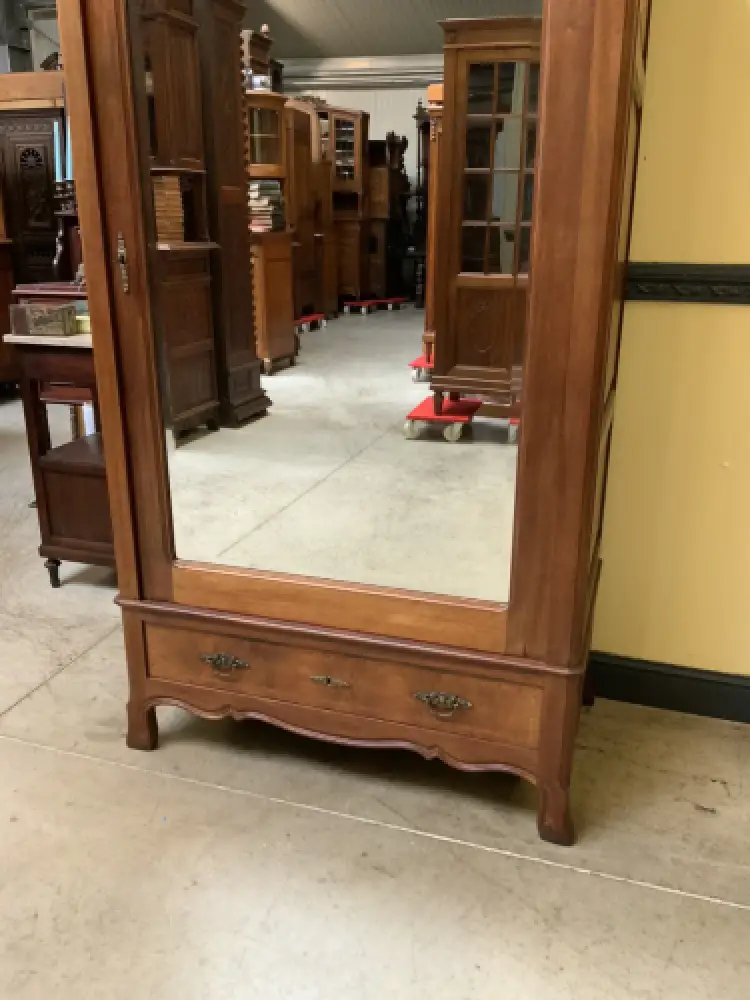 Antiker Jugendstil Wäscheschrank, Intarsien -   Lieferung möglich! 10