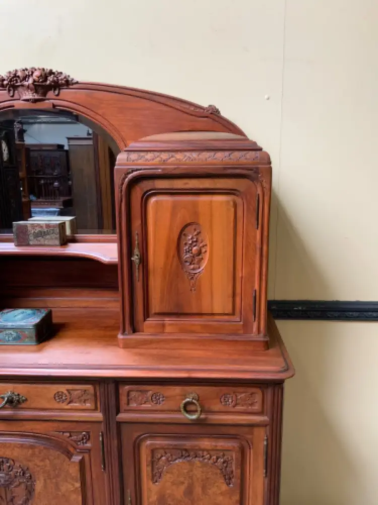 Antik - Buffet, Vitrine, Kredenz, Nußbaum, - Jugendstil -  Lieferung möglich! 11