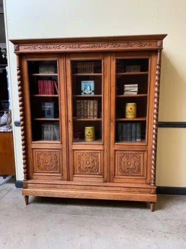 Antiker Neorenaissance Bücherschrank, Vitrine, Traumhaft - Lieferung möglich!