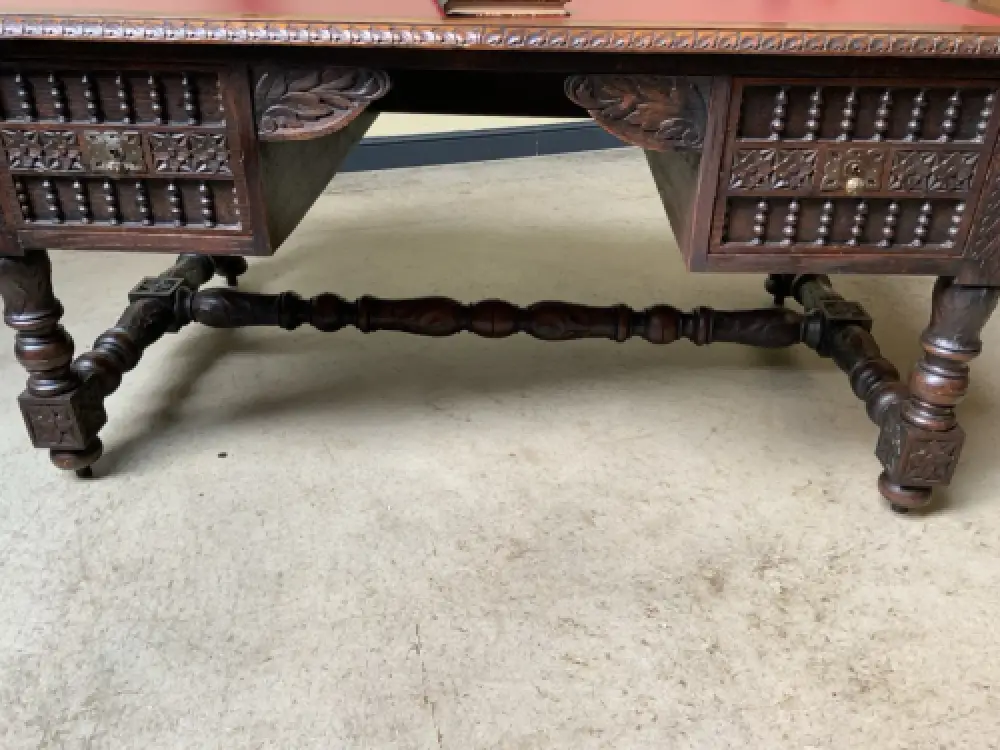 Antiker imposanter Schreibtisch aus der Bretagne - Lieferung möglich! 9