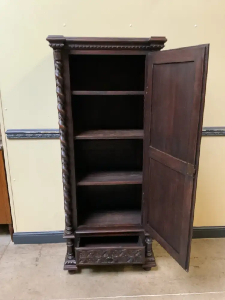 Antik - Vertiko, Anrichte, Geschirrschrank - Neogotik - Lieferung möglich! 13