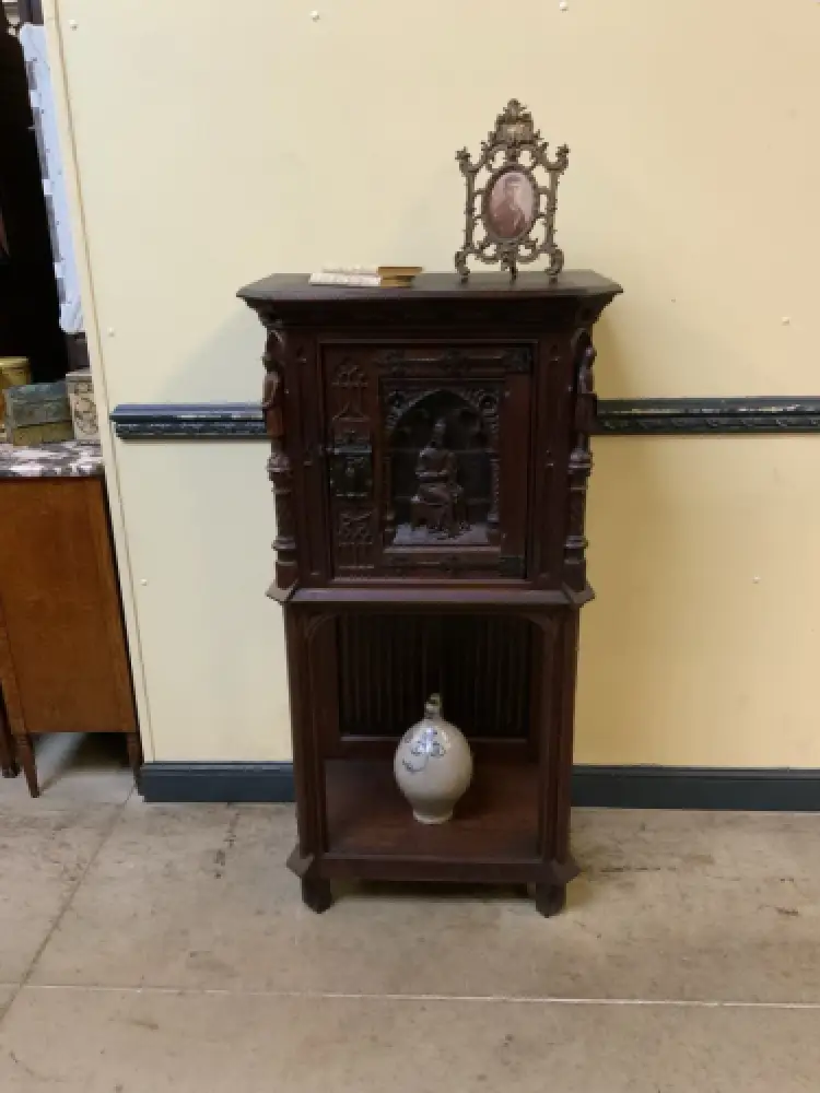 Antik - Vertiko,  Anrichte, Kommode - Neogotik - Lieferung möglich! 0