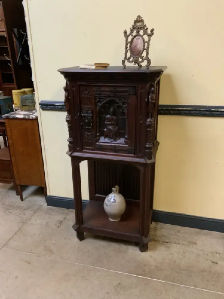 Antik - Vertiko,  Anrichte, Kommode - Neogotik - Lieferung möglich! 1