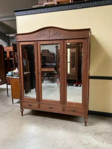 Antik - Kleiderschrank, Garderobenschrank - Jugendstil - Lieferung möglich!