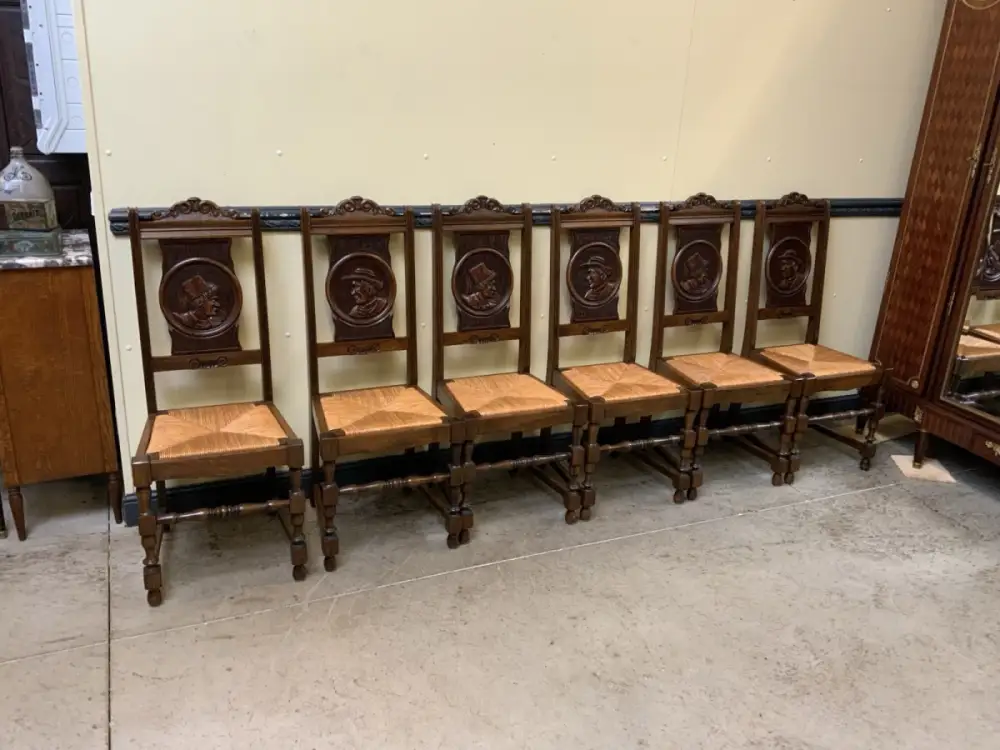 6 antike traumhaft schöne Bretonische Stühle - Lieferung möglich! 1