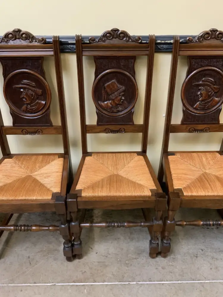 6 antike traumhaft schöne Bretonische Stühle - Lieferung möglich! 6