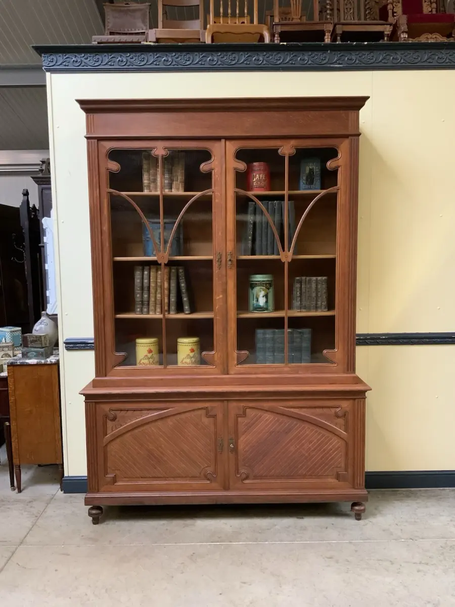 Antiker monumentaler Jugendstil Bücherschrank, Buffet,   - Lieferung möglich!