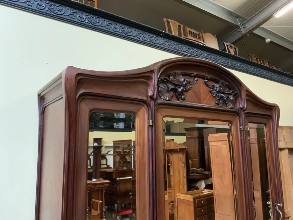 Antik Jugendstil Kleiderschrank, Wäsches. - feuvergoldete Bronze - Lieferung mög 11