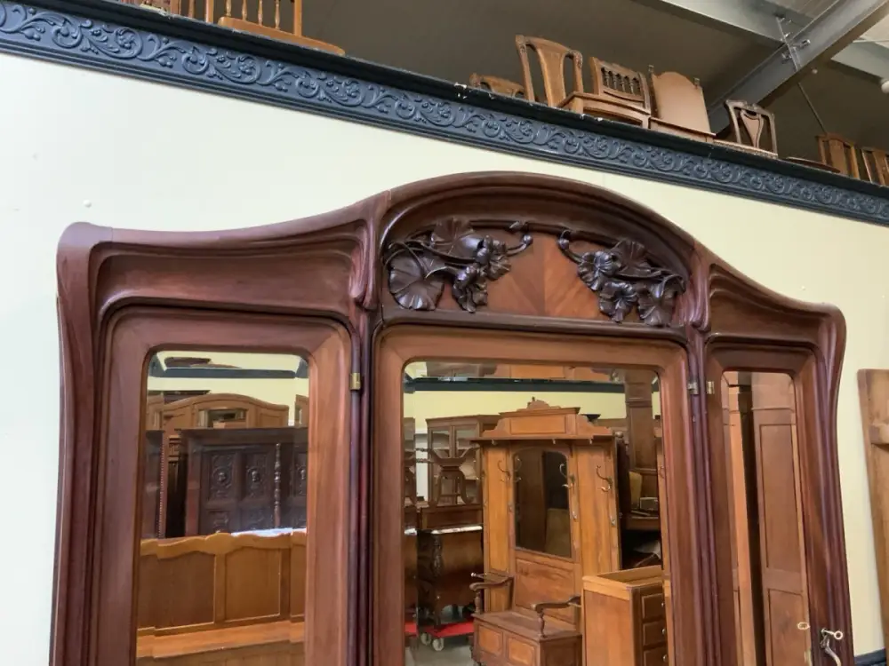 Antik Jugendstil Kleiderschrank, Wäsches. - feuvergoldete Bronze - Lieferung mög 18