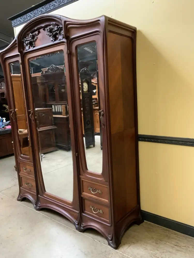 Antik Jugendstil Kleiderschrank, Wäsches. - feuvergoldete Bronze - Lieferung mög 4