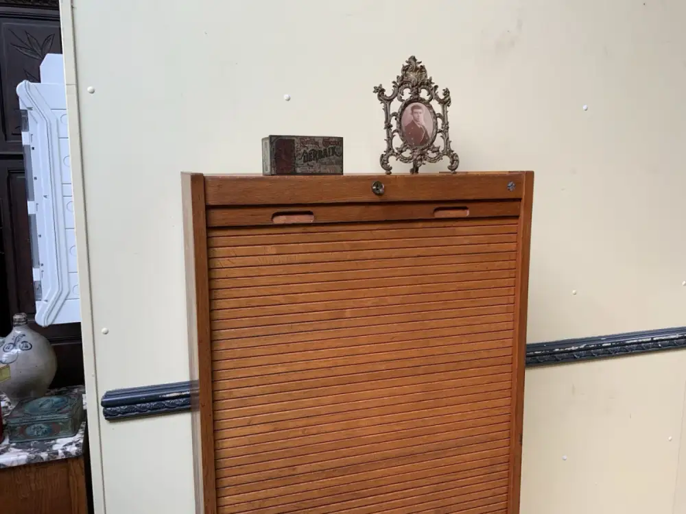 Antiker Art Deco Rollladen Archivschrank - Lieferung möglich! 9