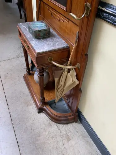Antike Jugendstil Garderobe - traumhaft schön - Lieferung möglich!