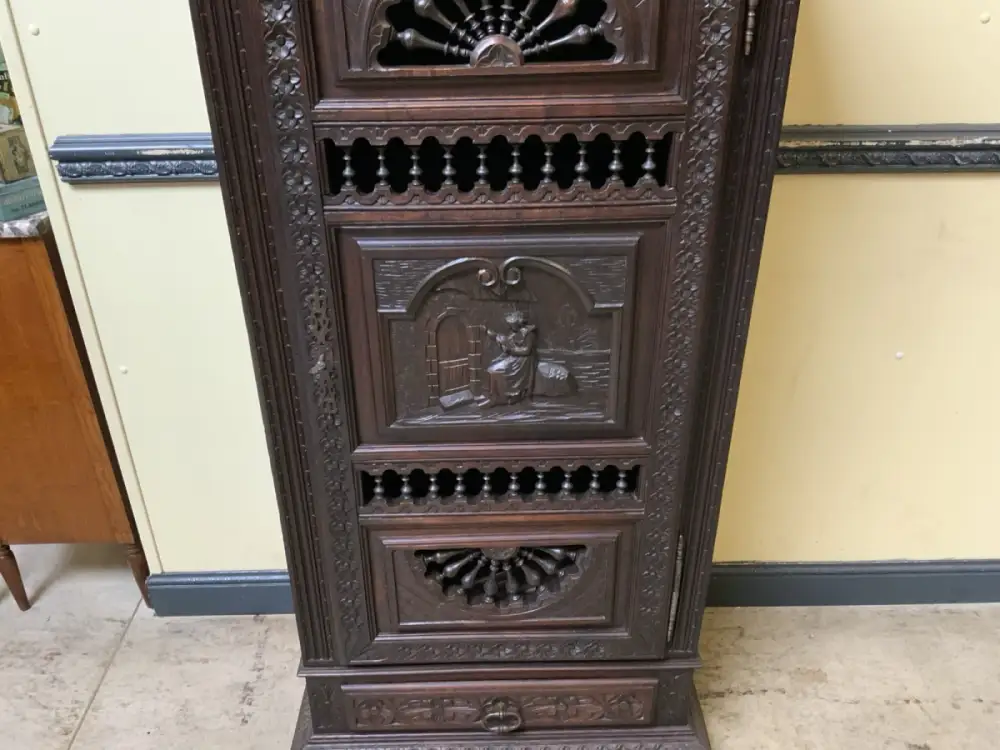 Antik -  Bretonisches Vertiko, Geschirrschrank,  - Lieferung möglich! 7