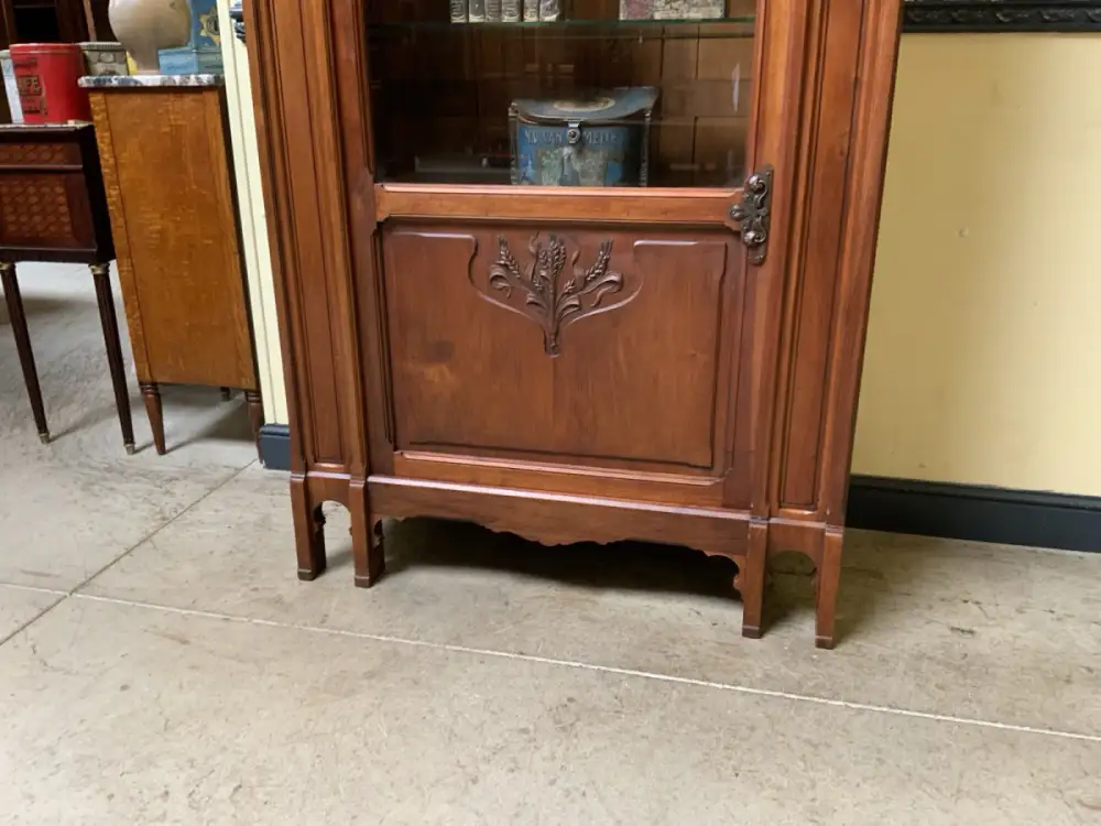 Antik - Vitrine - Jugendstil - Art Nouveau 
