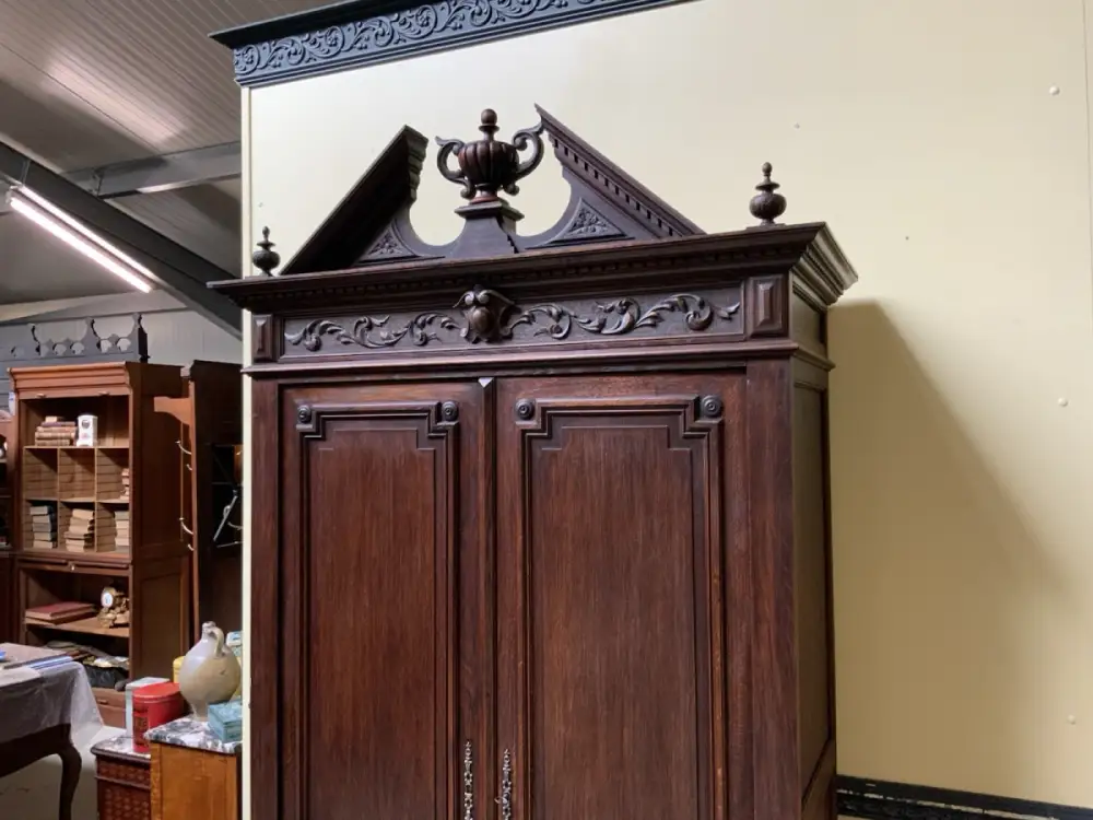 Antik - Wäscheschrank, Geschirrschrank - Neorenaissance - Lieferung möglich! 12