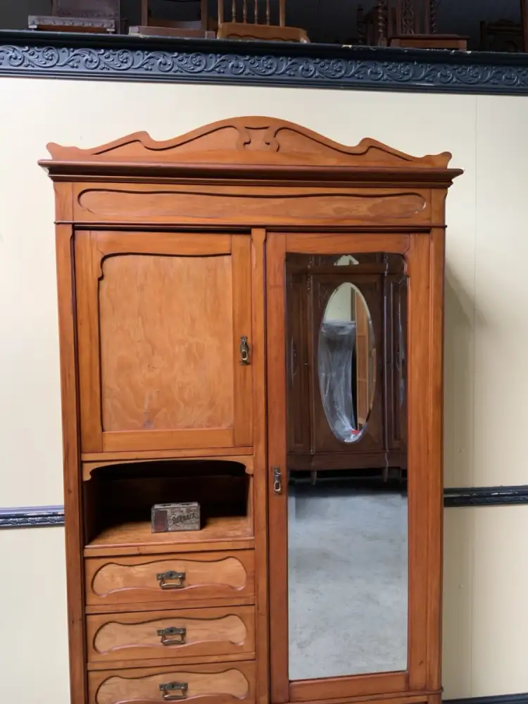 Antik- Jugendstil Wäscheschrank, Kleiderschrank - Art Nouveau-   Lieferung mögl. 13