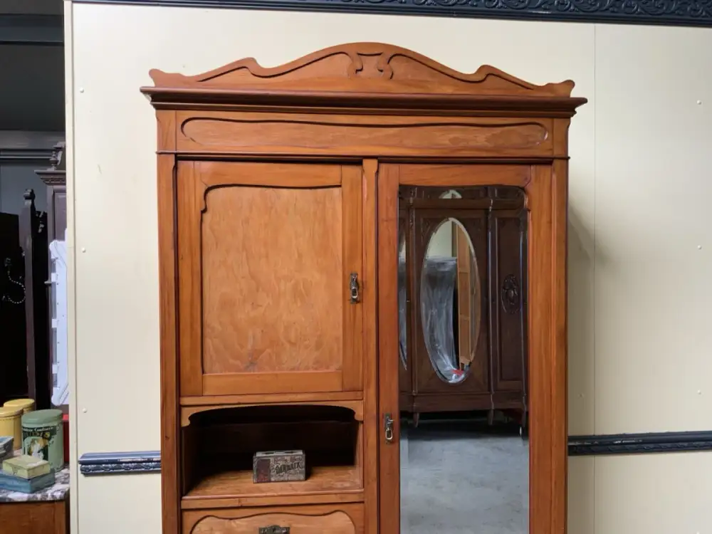Antik- Jugendstil Wäscheschrank, Kleiderschrank - Art Nouveau-   Lieferung mögl. 8