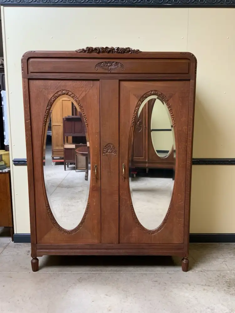 Antiker Art Deco Kleiderschrank - Traumhaft   - Lieferung möglich! 0