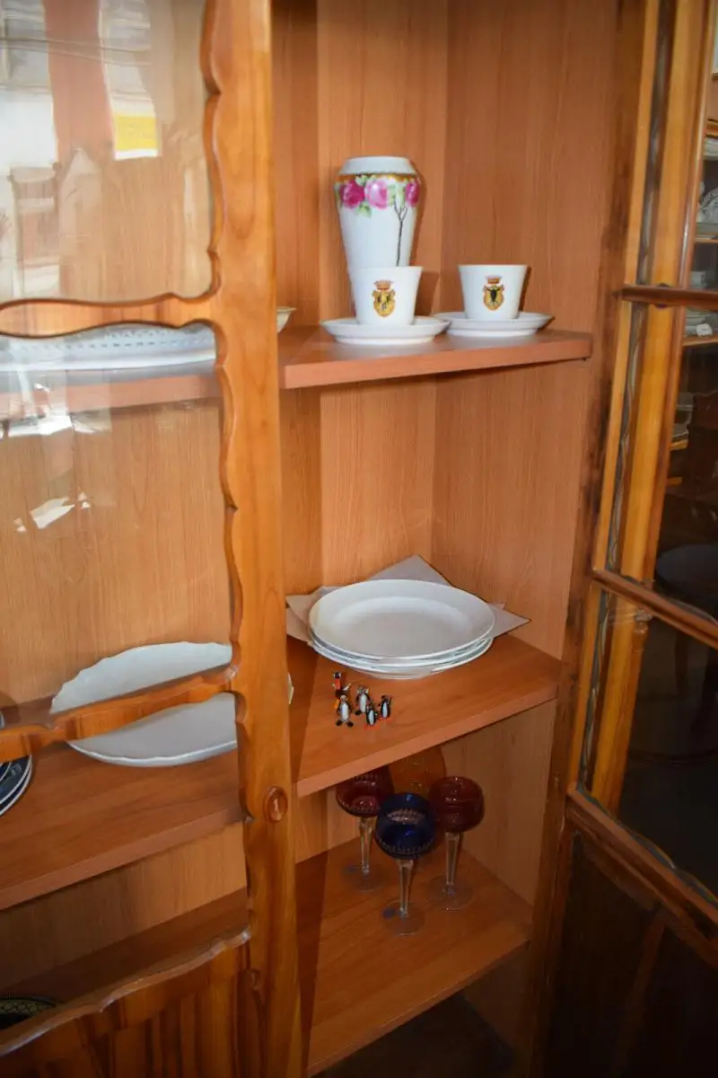 Schöner Bücherschrank, Biedermeier Kirschbaum, sehr guter Zustand! 6